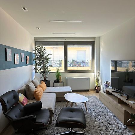 Urban Apartment Amaliada 外观 照片